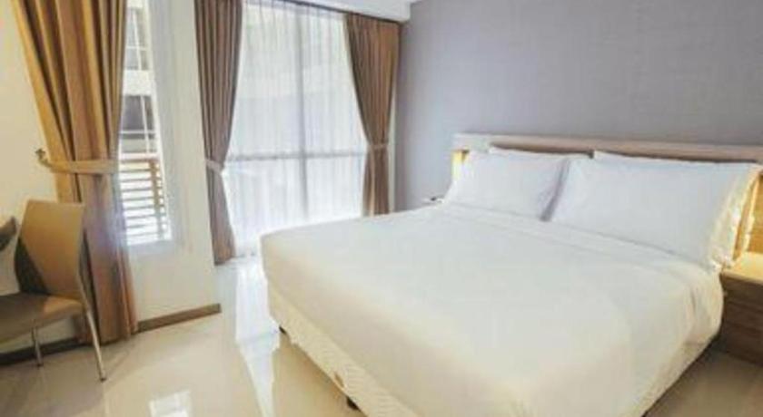 My Tower Hotel Surabaya Exterior photo